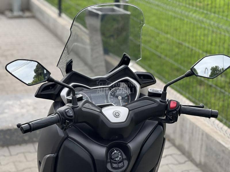 Yamaha X MAX NOV