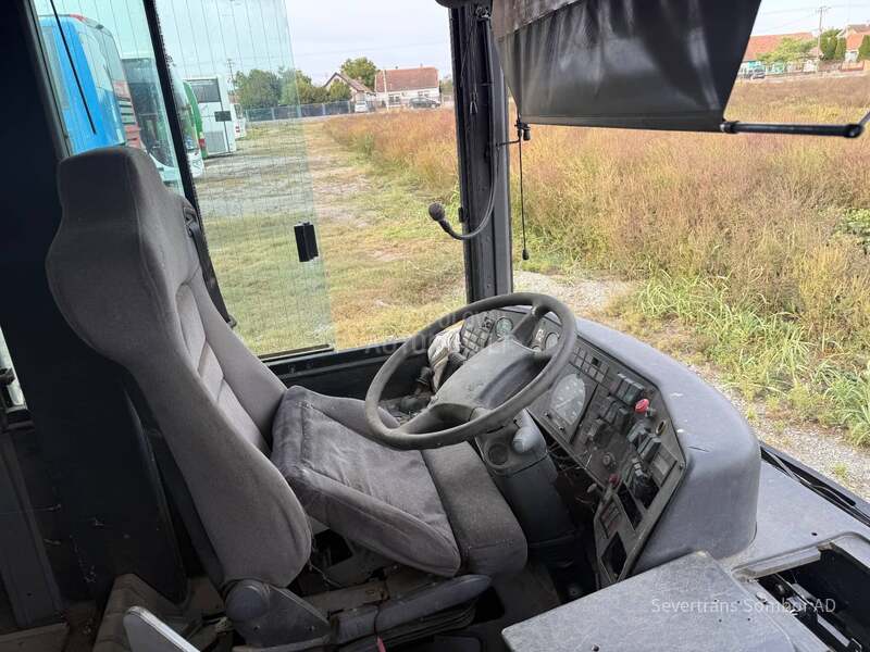 Setra S315 i 319 NF u delovima