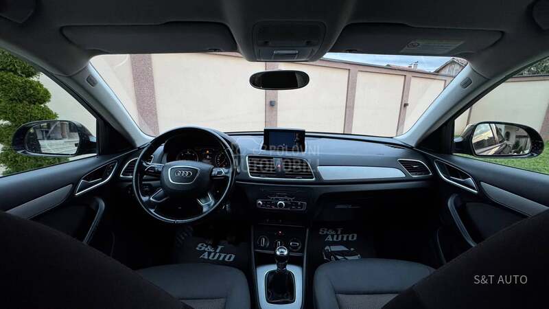 Audi Q3 2.0 TDI/N.A.V.I/FUL