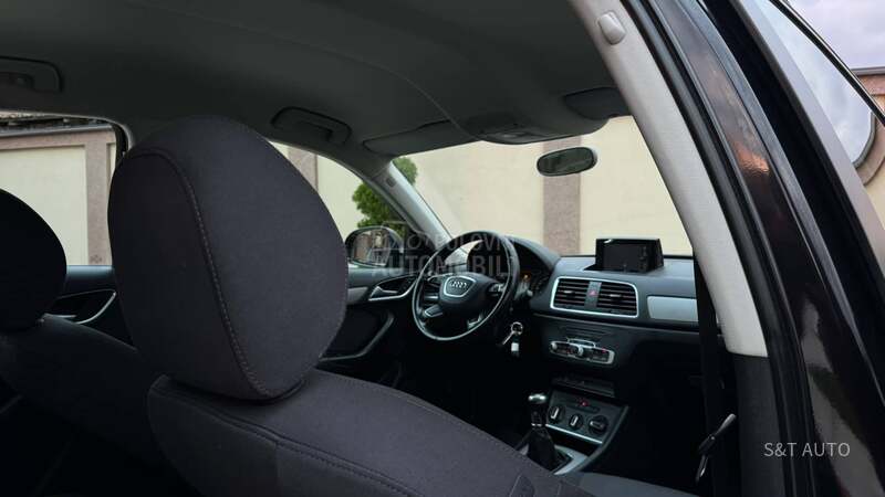 Audi Q3 2.0 TDI/N.A.V.I/FUL