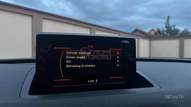 Audi Q3 2.0 TDI/N.A.V.I/FUL