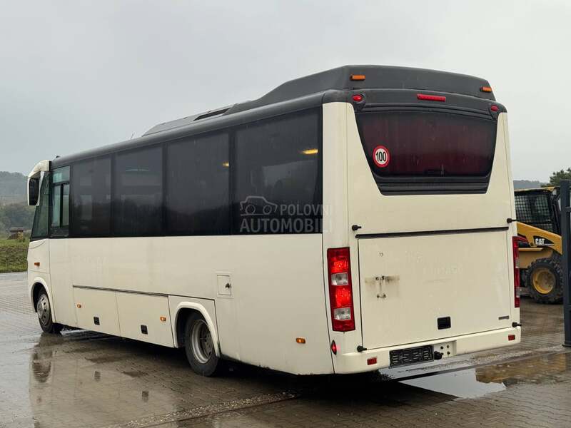 Mercedes Benz VARIO 31 SEDISTE