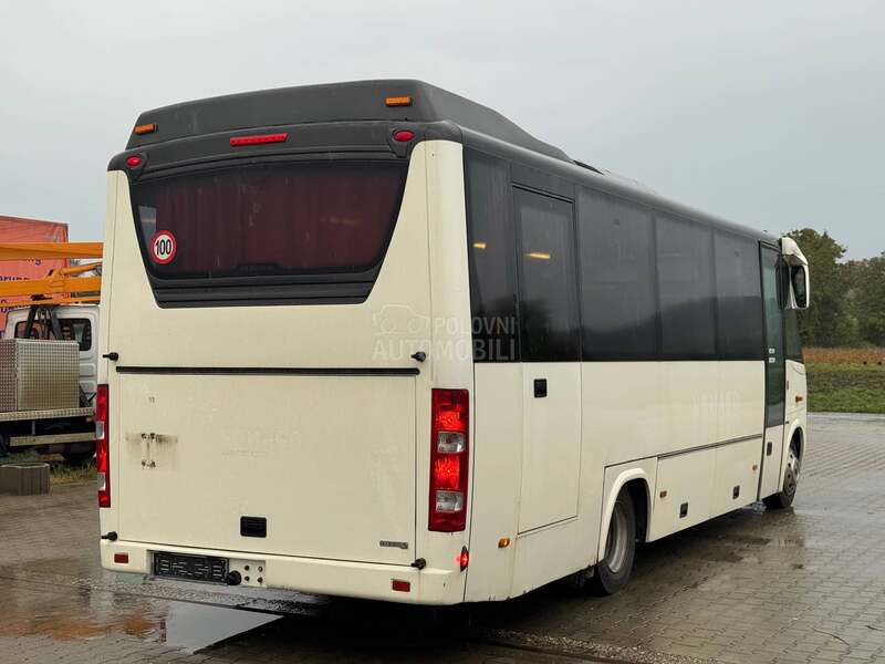 Mercedes Benz VARIO 31 SEDISTE
