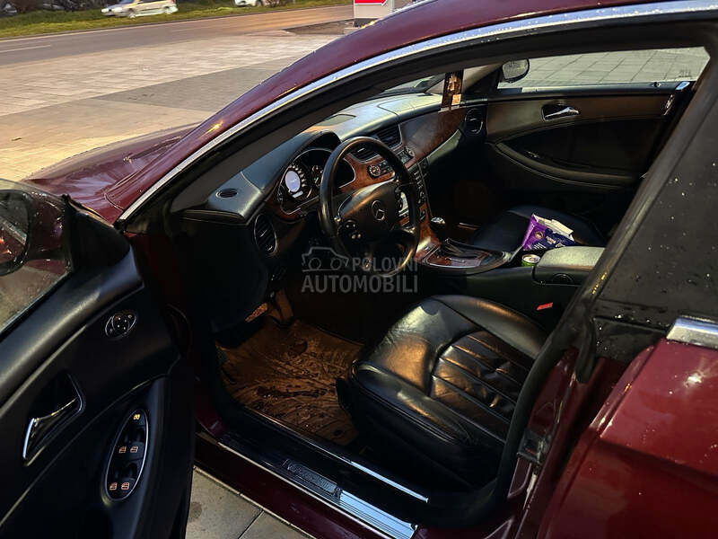Mercedes Benz CLS 320 