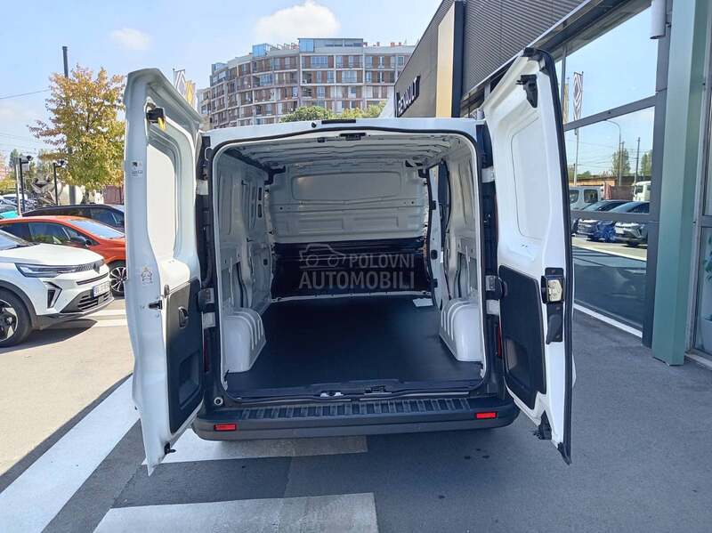 Renault Trafic furgon L2H1P3 dCi 130