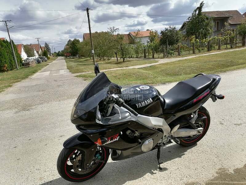 Yamaha YZF 600R Thundercat