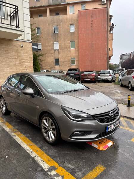 Opel Astra K 1.4