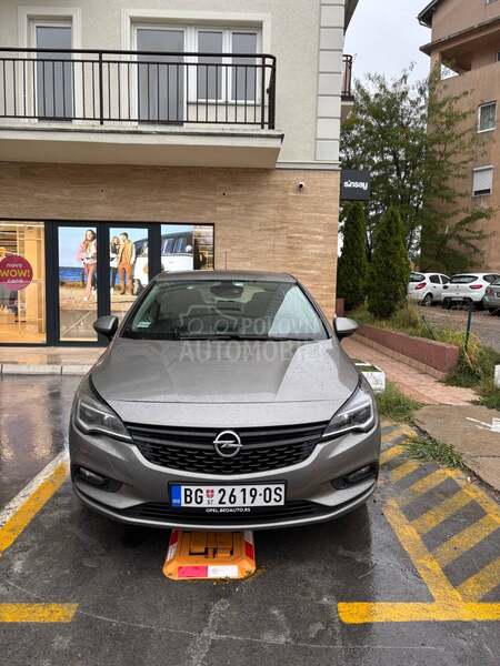 Opel Astra K 1.4