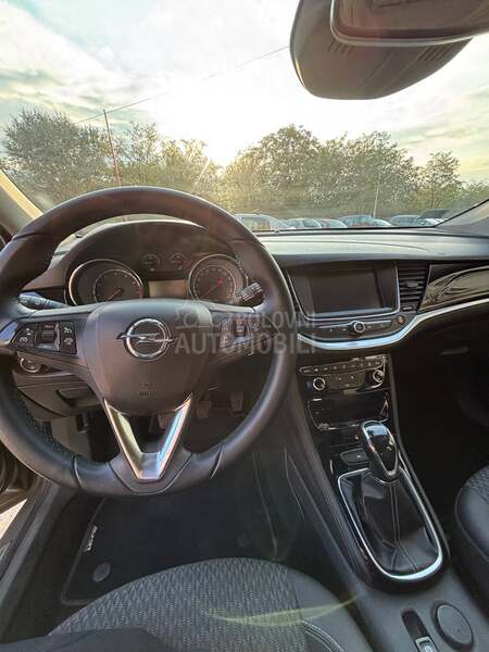 Opel Astra K 1.4