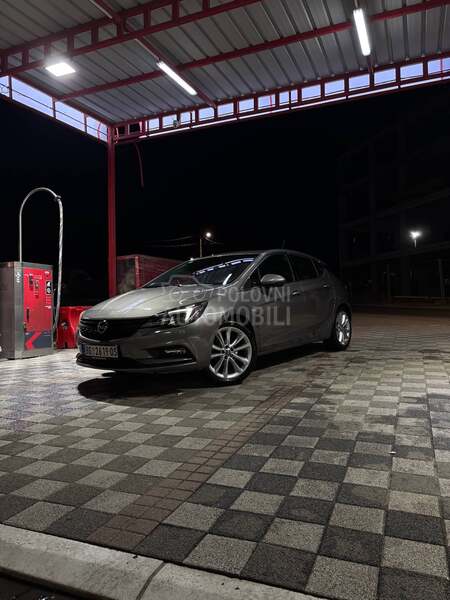 Opel Astra K 1.4
