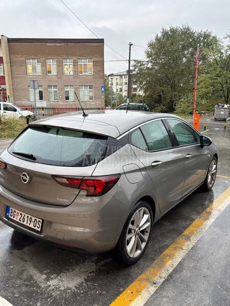 Opel Astra K 1.4