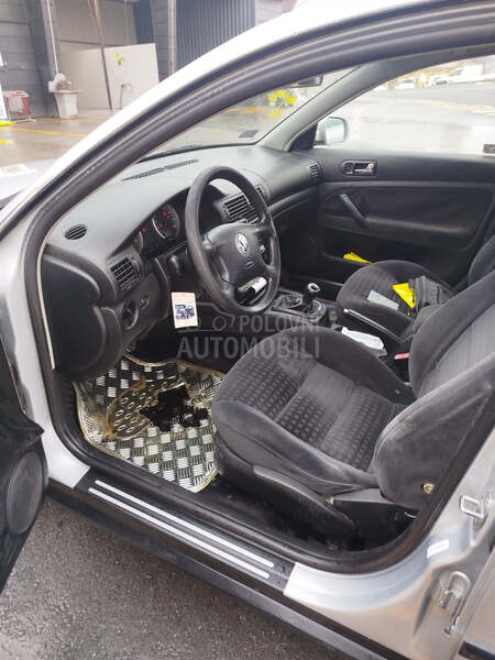 Volkswagen Passat B5.5 2.0