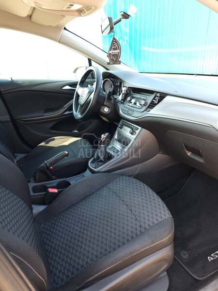 Opel Astra K 