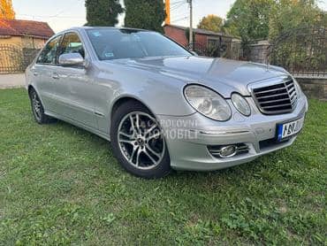 Mercedes Benz E 200 