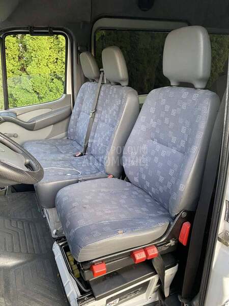 Mercedes Benz Sprinter 