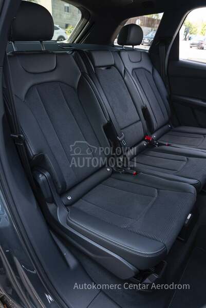 Audi Q7 quattro
