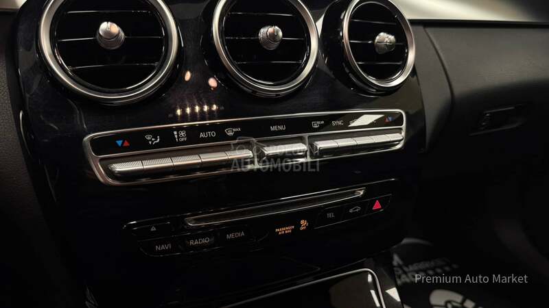 Mercedes Benz C 220 //2.2D//FUL////NOV