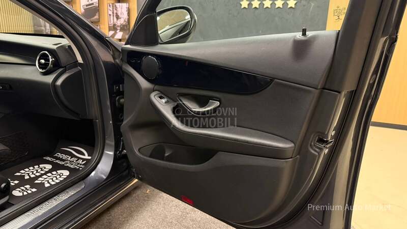 Mercedes Benz C 220 //2.2D//FUL////NOV