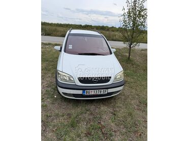 Opel Zafira 