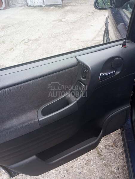 Opel Zafira 2.0 dti