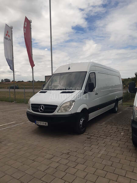 Mercedes Benz Sprinter 