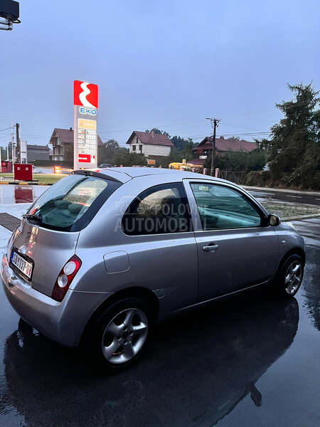 Nissan Micra 