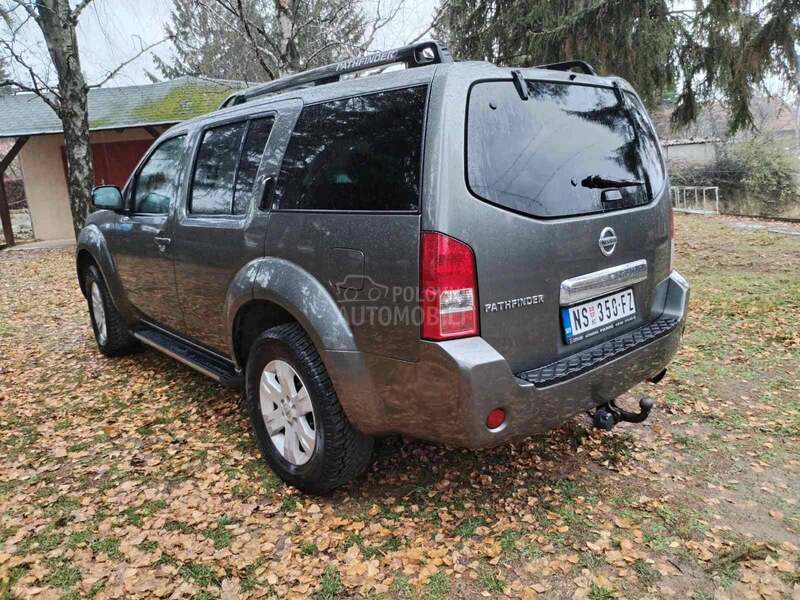 Nissan Pathfinder 