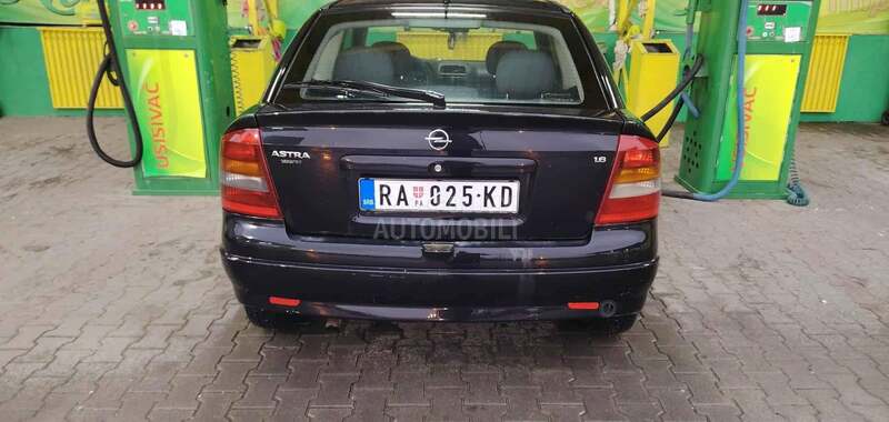 Opel Astra G 1.6