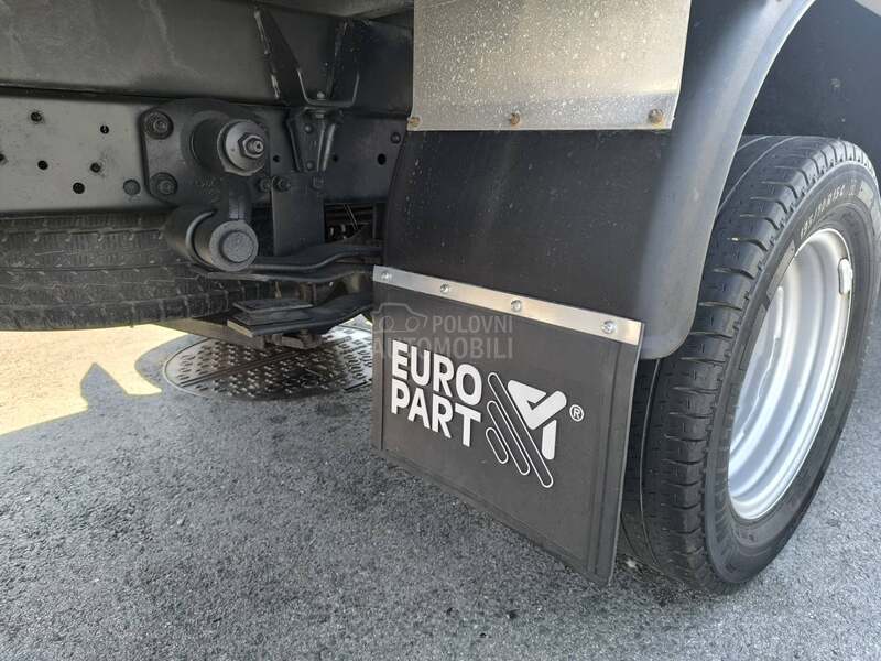 Nissan Cabstar 