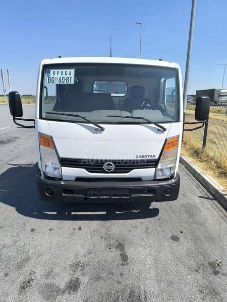 Nissan Cabstar 
