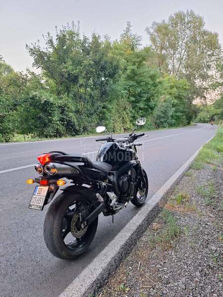 Yamaha fz6