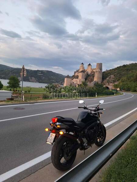 Yamaha fz6