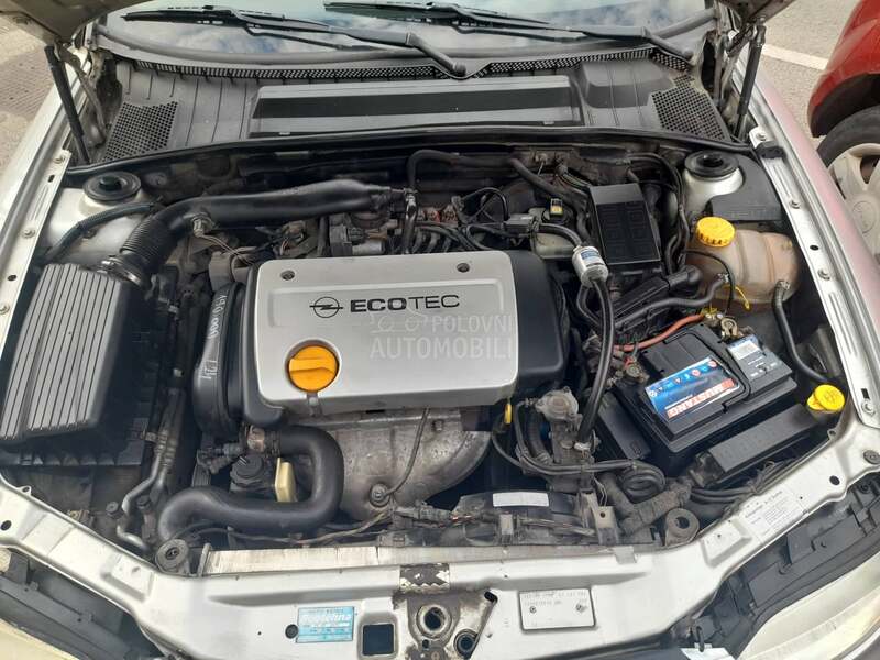 Opel Vectra B 1.6 16 v