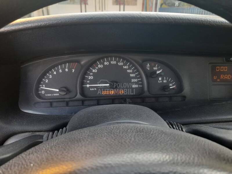 Opel Vectra B 1.6 16 v