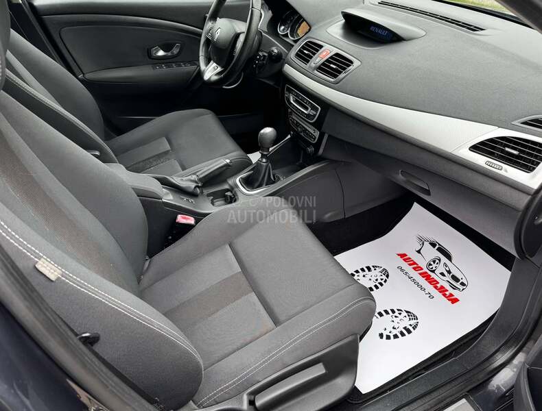 Renault Megane 1.6 16V DYNAMIQUE