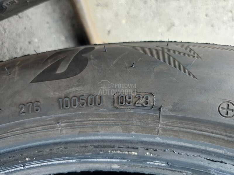 Bridgestone 235/55 R19 Zimska