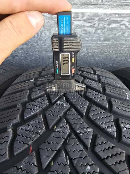 Bridgestone 235/55 R19 Zimska