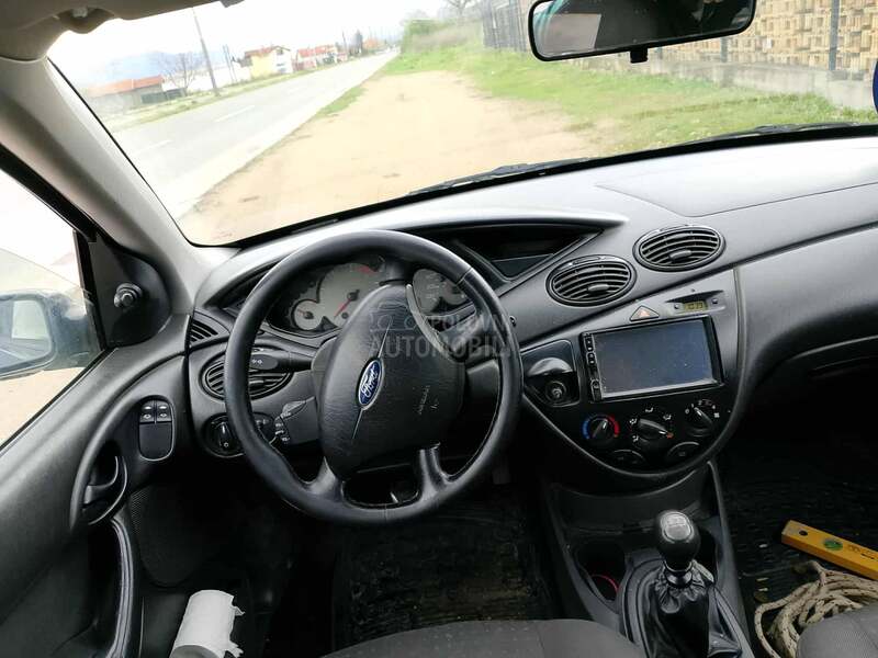 Ford Focus 
