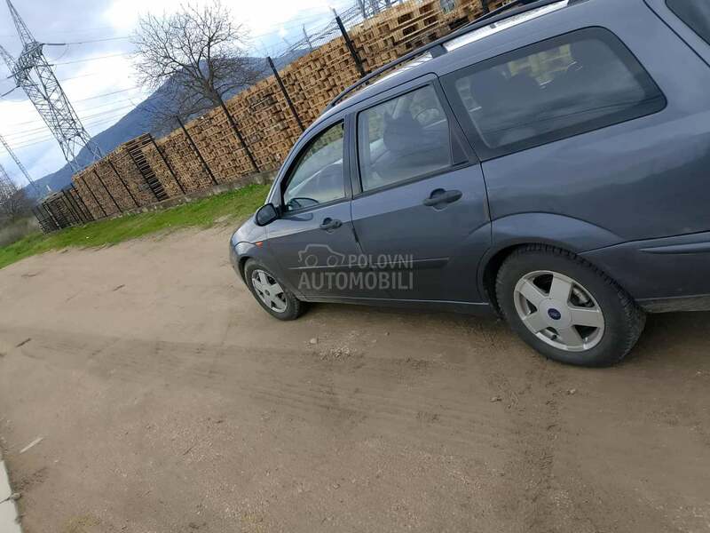 Ford Focus 