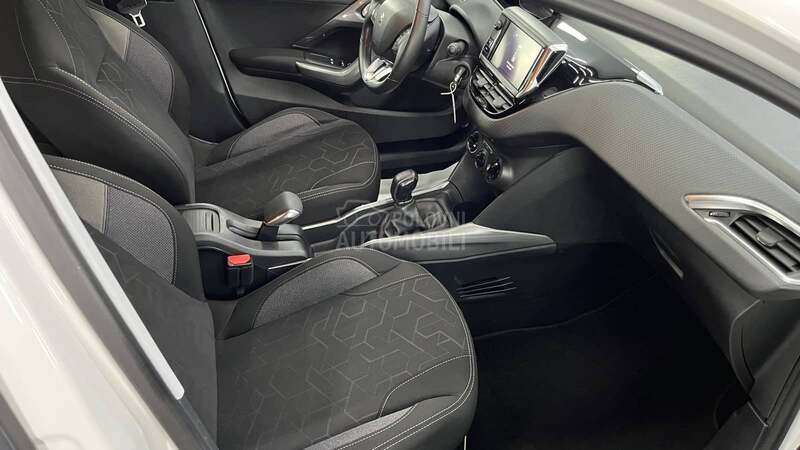 Peugeot 2008 G A R A N C I J A