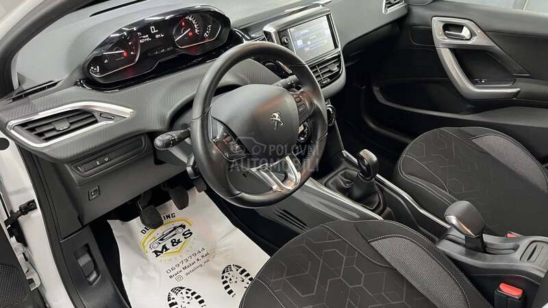 Peugeot 2008 G A R A N C I J A