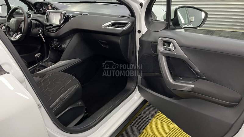 Peugeot 2008 G A R A N C I J A