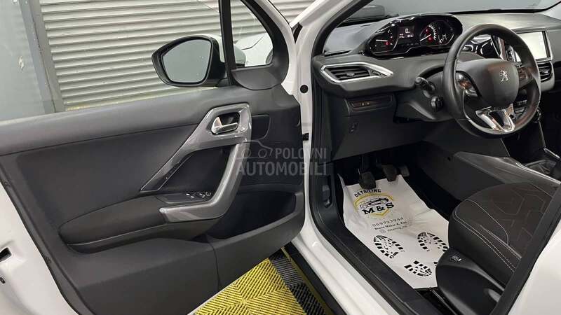 Peugeot 2008 G A R A N C I J A