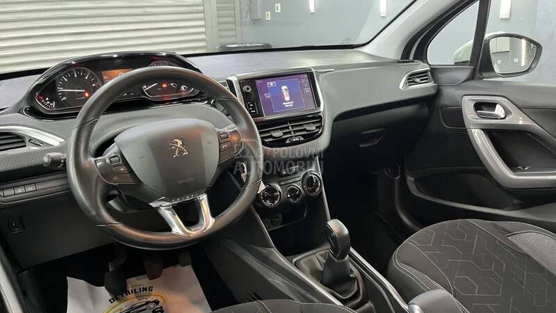 Peugeot 2008 G A R A N C I J A