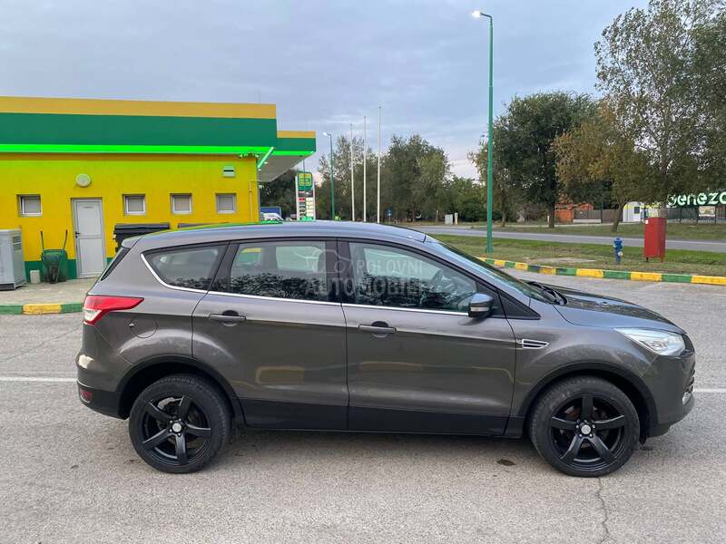 Ford Kuga 1,6-TITANIUM.SWIS