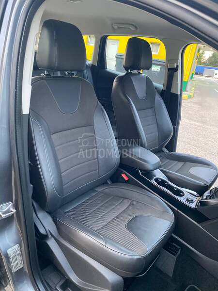 Ford Kuga 1,6-TITANIUM.SWIS