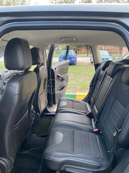 Ford Kuga 1,6-TITANIUM.SWIS