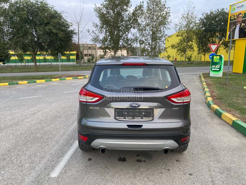 Ford Kuga 1,6-TITANIUM.SWIS