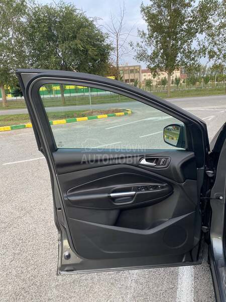 Ford Kuga 1,6-TITANIUM.SWIS