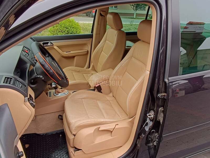 Volkswagen Touran AUT0M/0PREMA/K.U.K.A